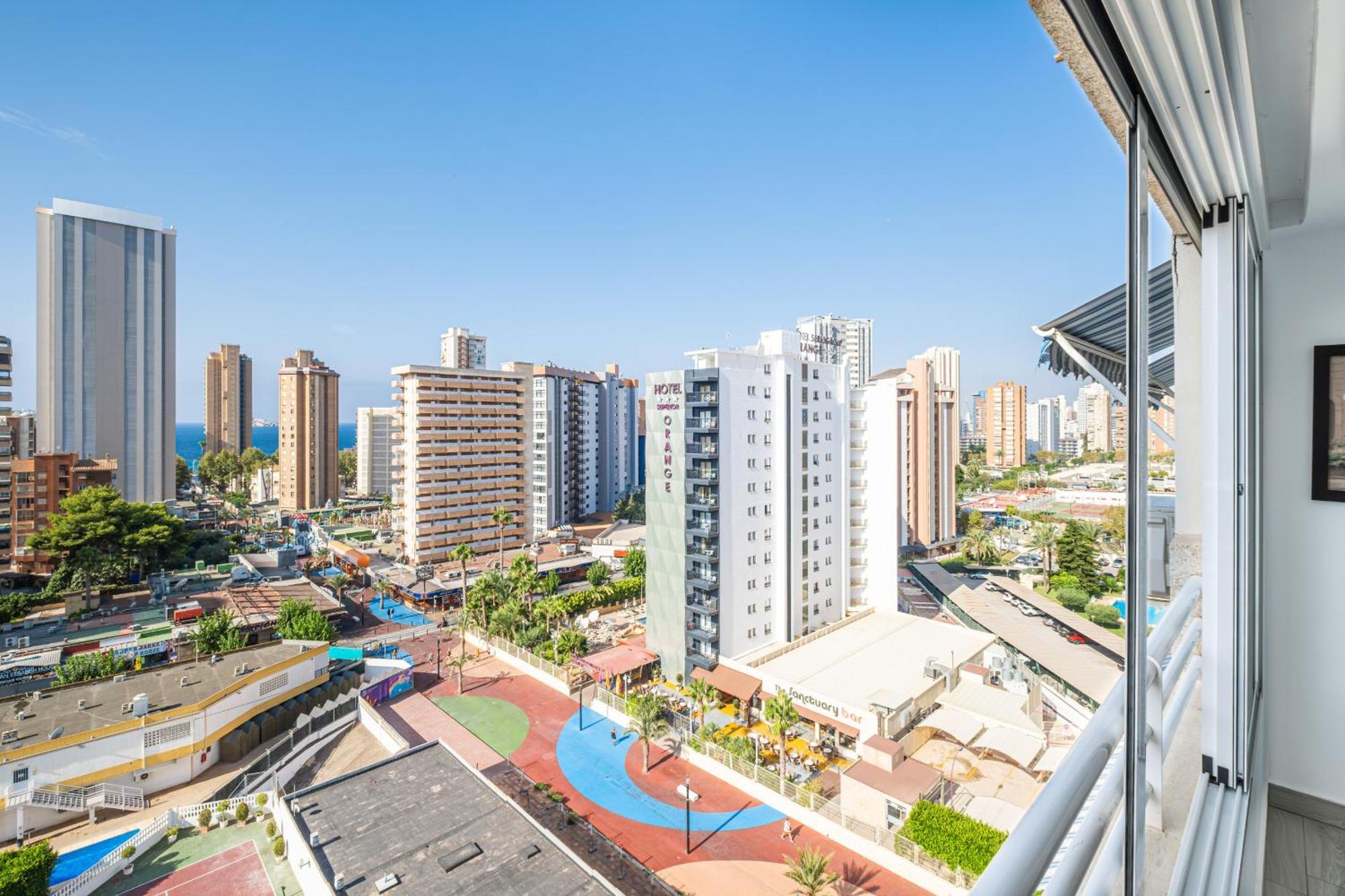 Torre Domo 9-d Levante Apartamento *